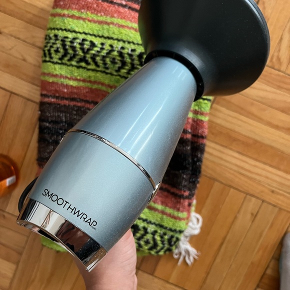 Conair Smooth Wrap Hair Dryer - Picture 3 of 5